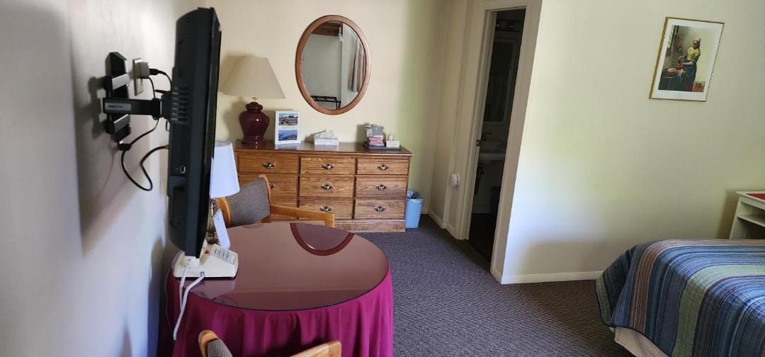 Photo of Others in Dryden