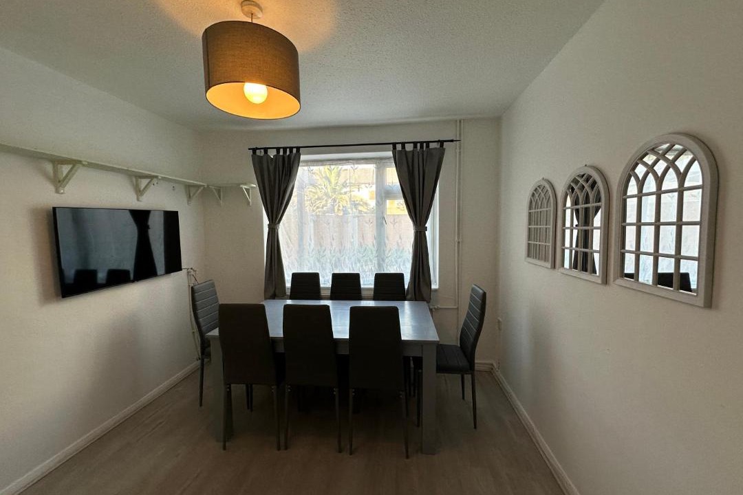 Photo of Others in Stratford