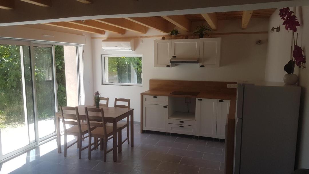 Photo of Others in Josse