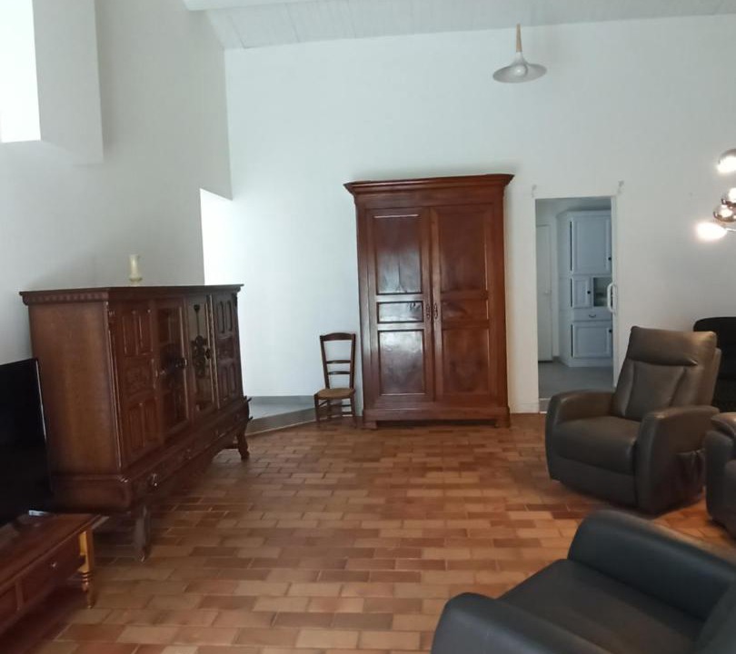 Photo of Others in Linars