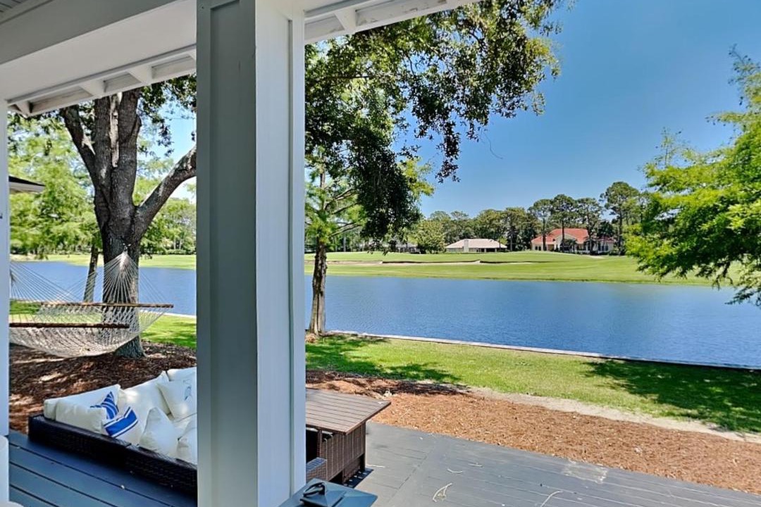 Photo of Others in Laurel Grove