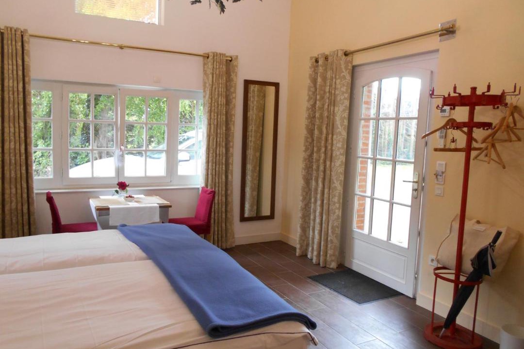 Photo of Others in Contres