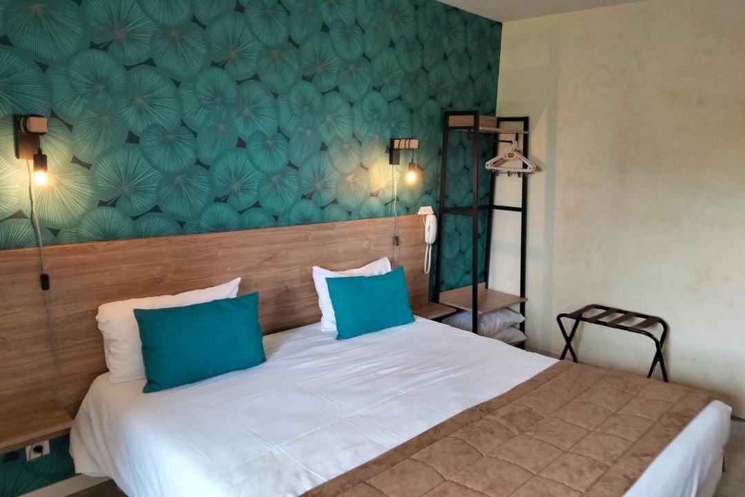 Photo of Others in Chinon