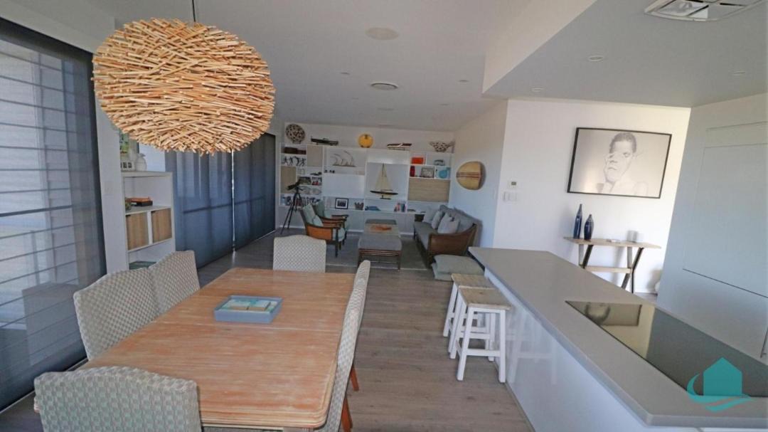 Photo of Others in Caves Beach