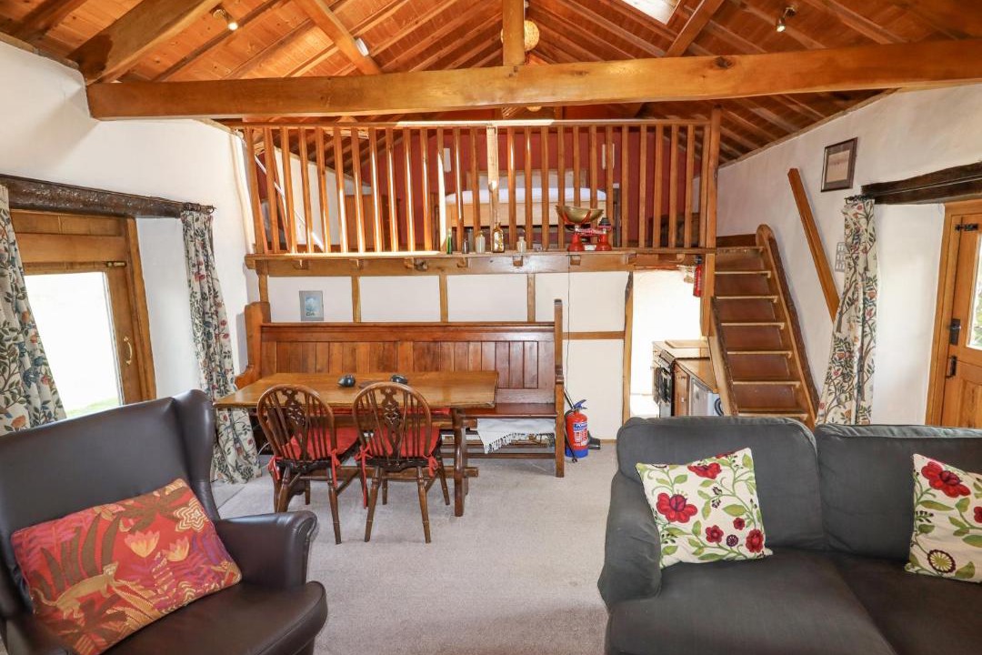 Photo of Others in Henryd