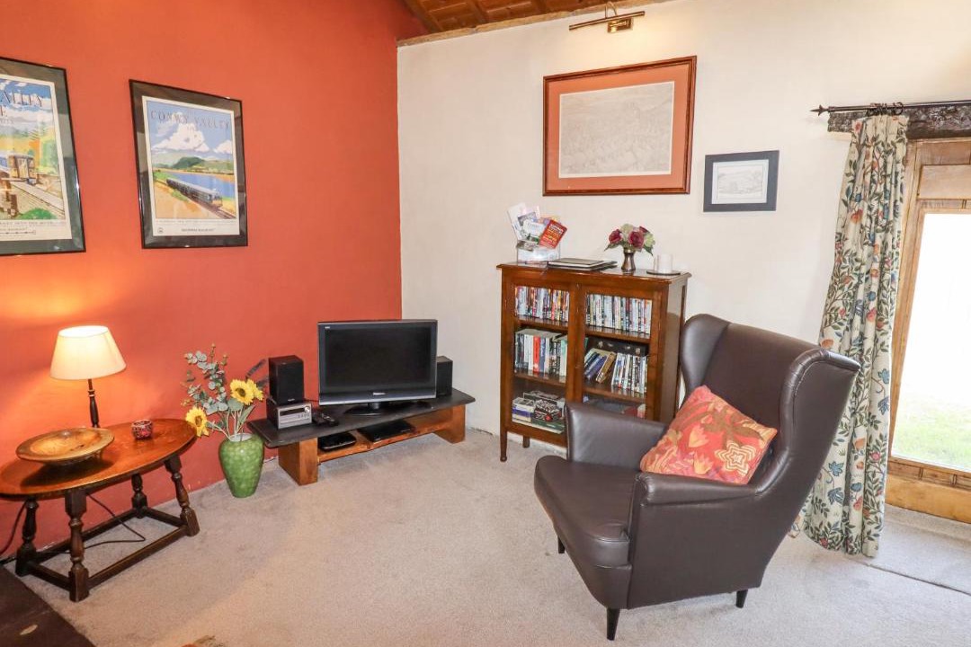 Photo of Others in Henryd