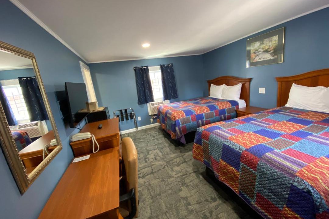 Photo of Others in Claremont