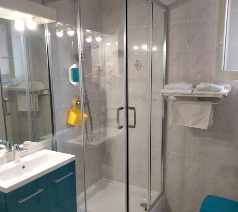 Photo of Others in Chinon