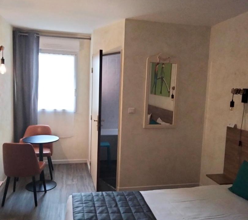 Photo of Others in Chinon