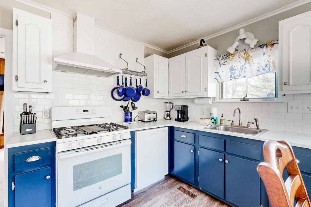 Photo of Others in The Bays