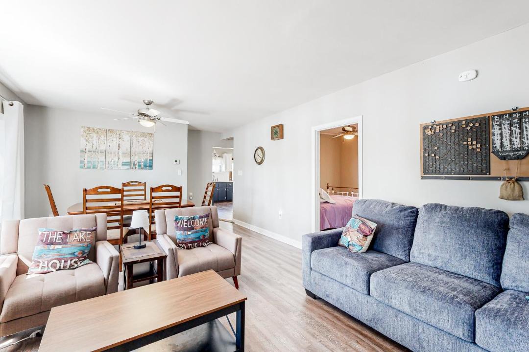 Photo of Others in The Bays