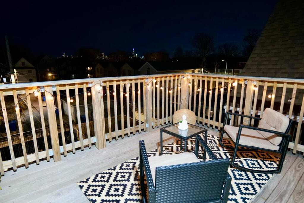 Photo of Patio Balcony in Logan Square