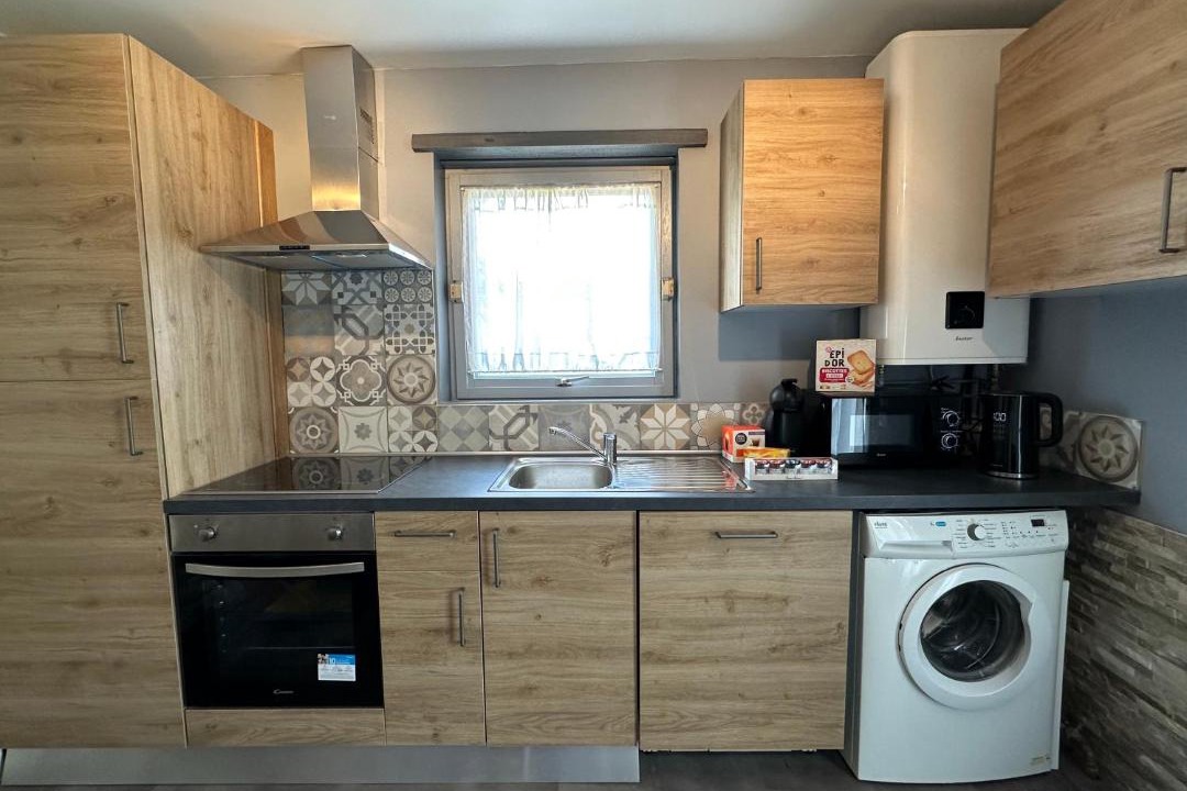 Photo of Others in Rugles