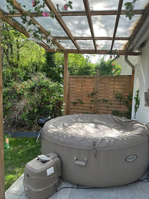 Photo of Others in Sainte-Genevieve-des-Bois