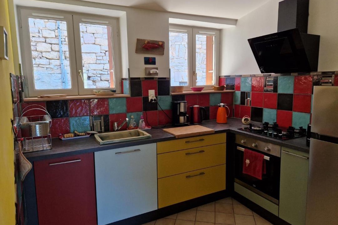Photo of Kitchen in Saint-Rome-de-Tarn