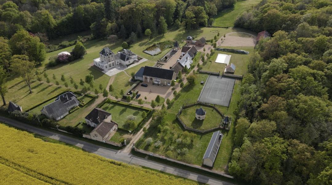 Photo of Others in Lunay