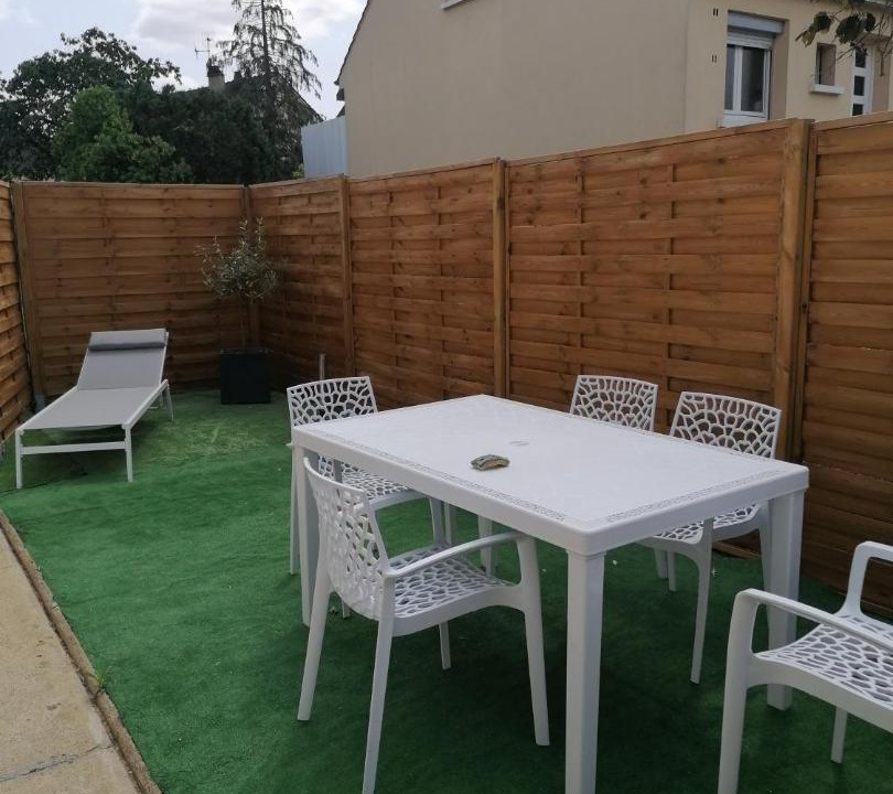 Photo of Others in Champagne