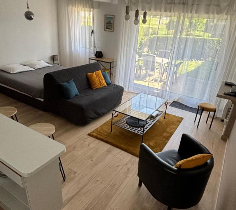 Photo of Others in Port-en-Bessin-Huppain