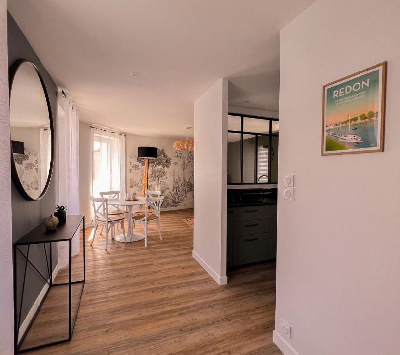 Photo of Others in Redon