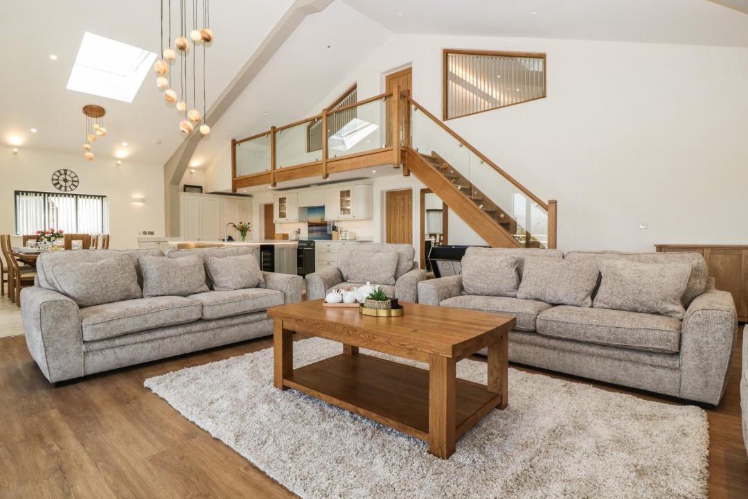 Photo of Others in Pilning