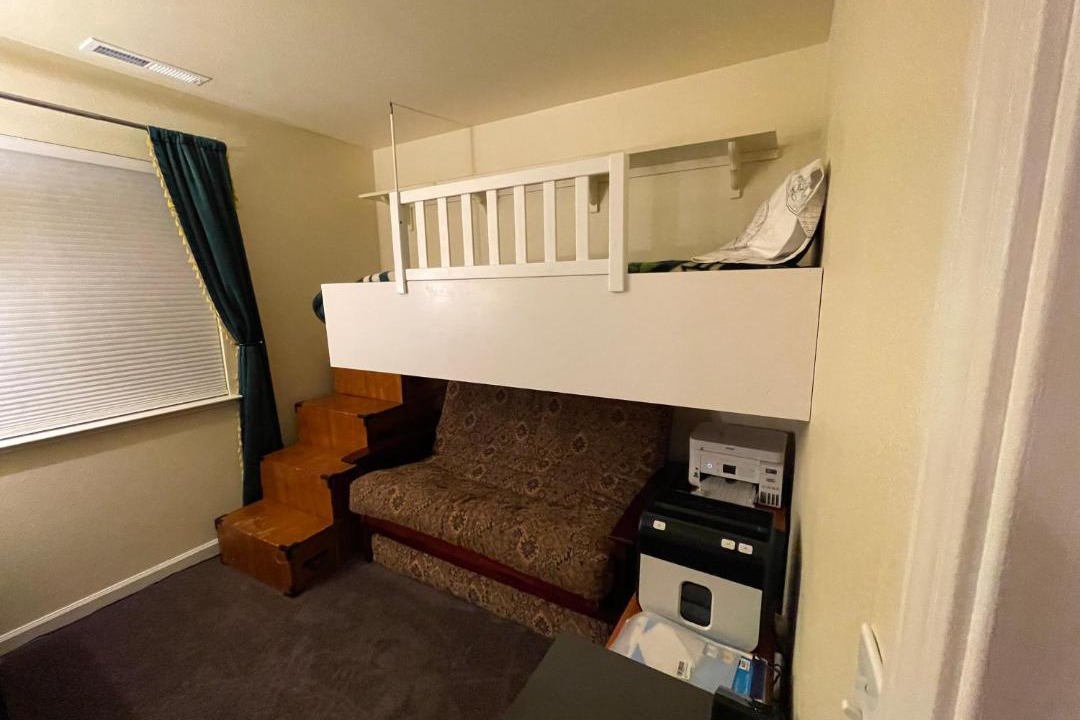 Photo of Bedroom in Santa Rosa