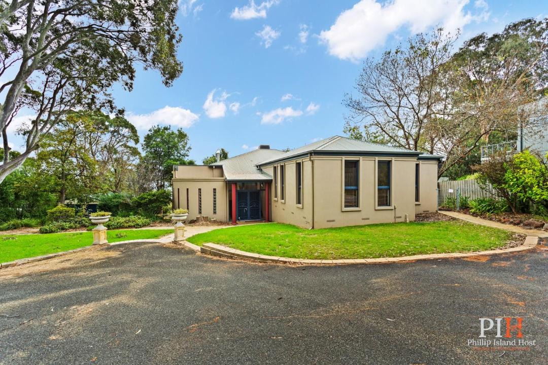 Photo of Others in Cowes