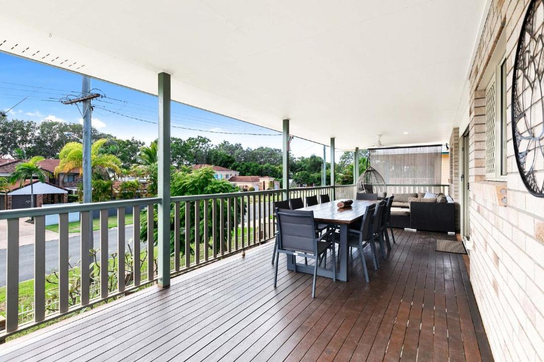 Photo of Others in Traviston