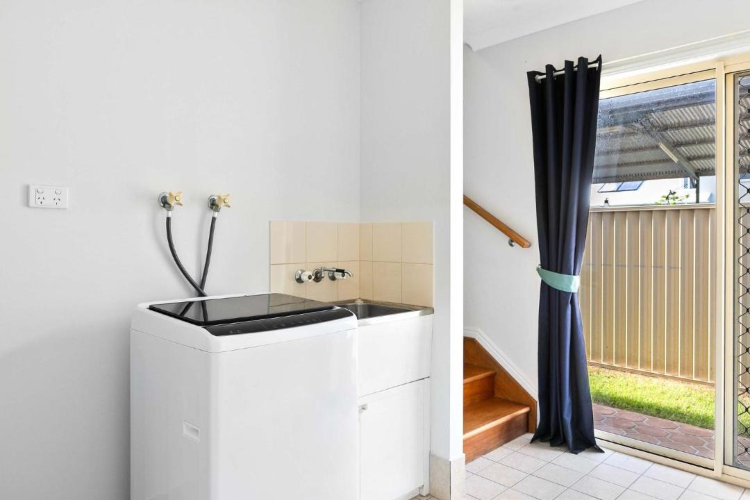 Photo of Others in Traviston