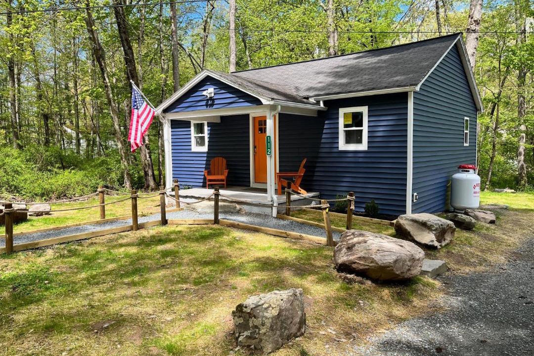 Photo of Others in Hawley