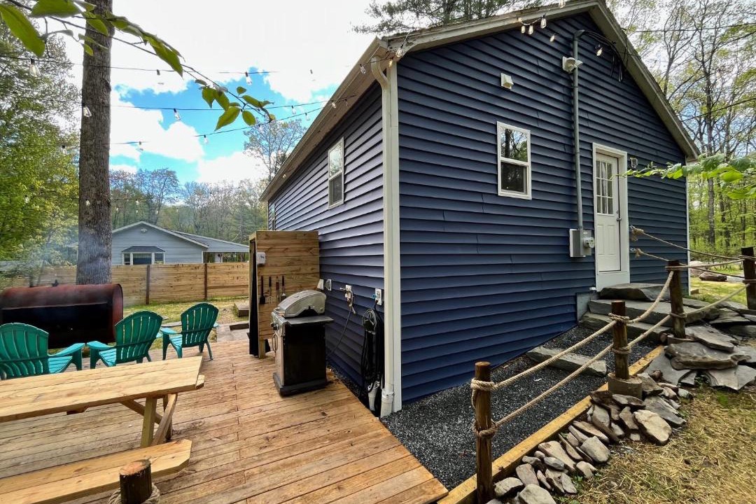 Photo of Others in Hawley