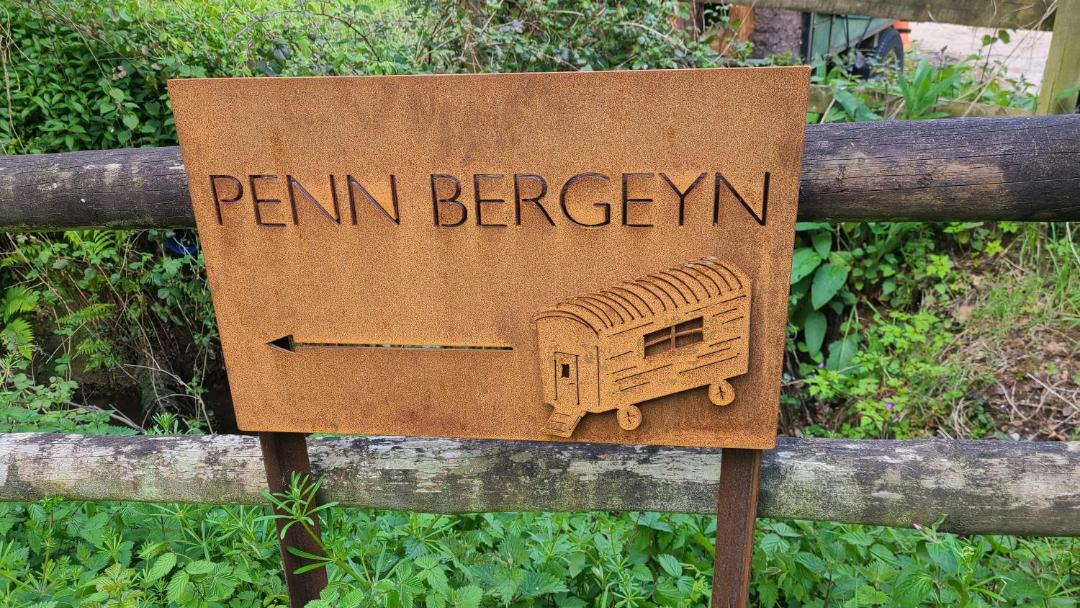 Photo of Others in Trusham