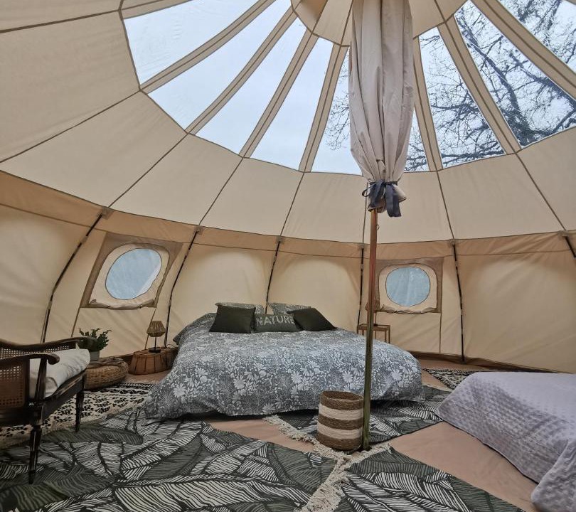 Photo of Others in Busque