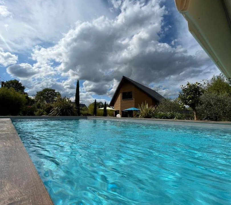 Photo of Others in Angrie