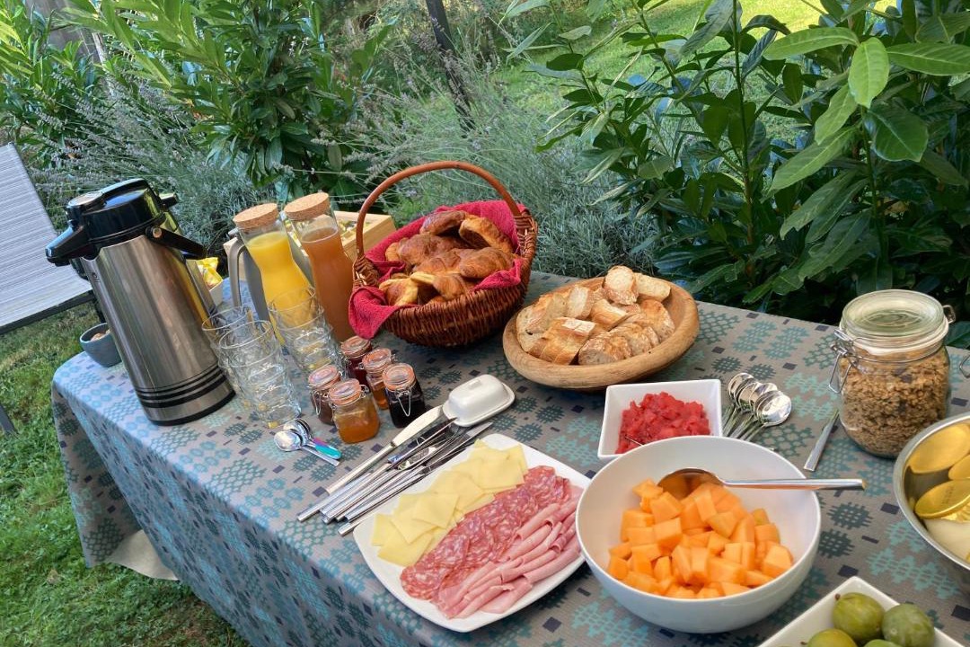 Photo of Others in Le Lindois