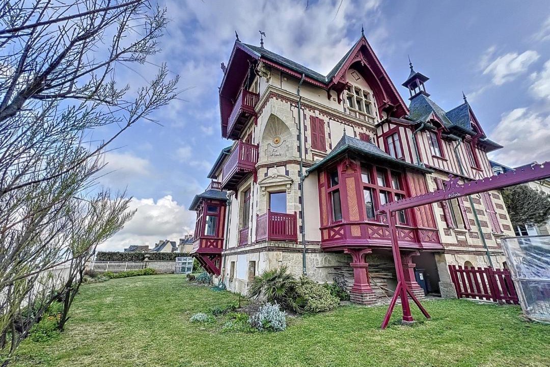 Photo of Others in Lion-sur-Mer