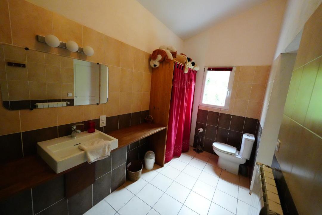 Photo of Bathroom in La Sauvetat-sur-Lede