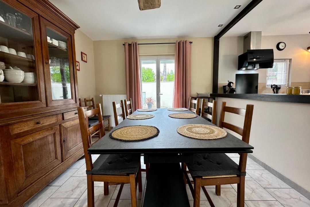 Photo of Others in Buncey