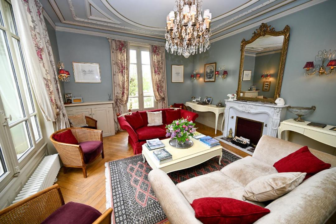 Photo of Others in Saint-Christophe-en-Brionnais