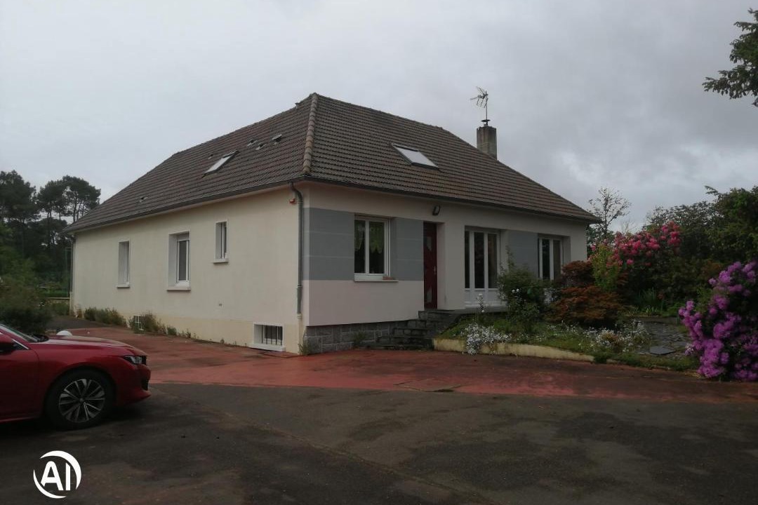 Photo of Others in Arnage