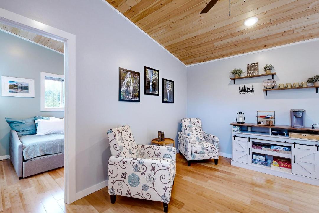 Photo of Others in Carson