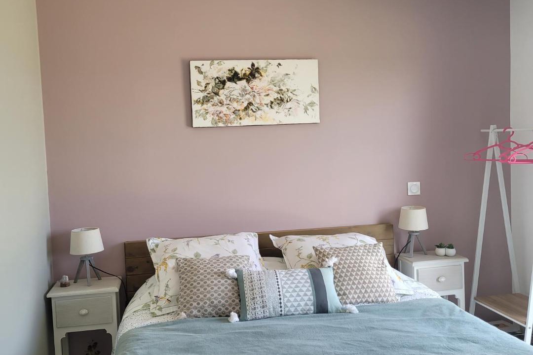 Photo of Others in Saint-Laurent-des-Vignes