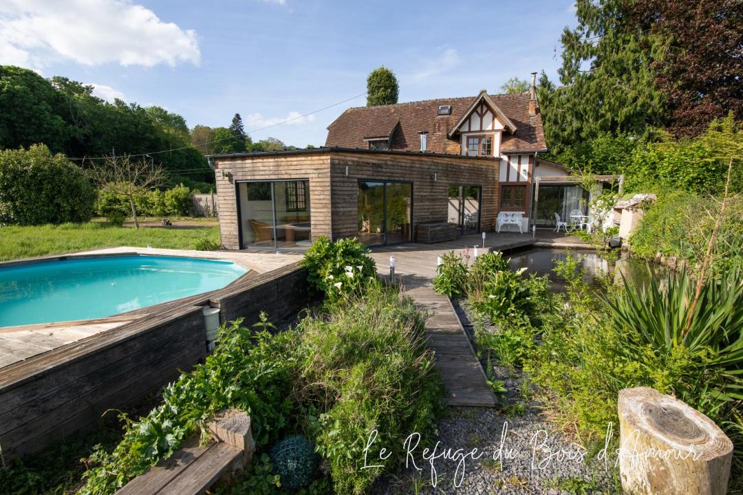 Photo of Others in Arnieres-sur-Iton