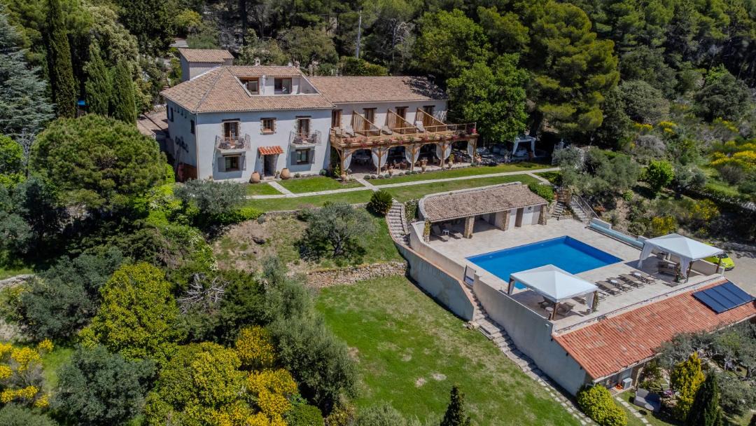 Photo of Others in Tourtour