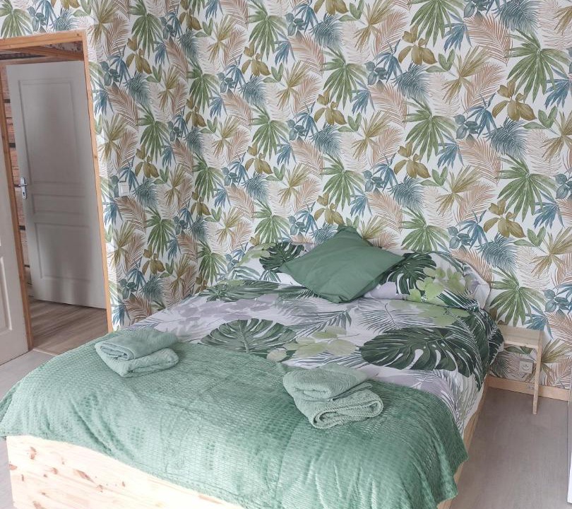 Photo of Others in Fix-Saint-Geneys