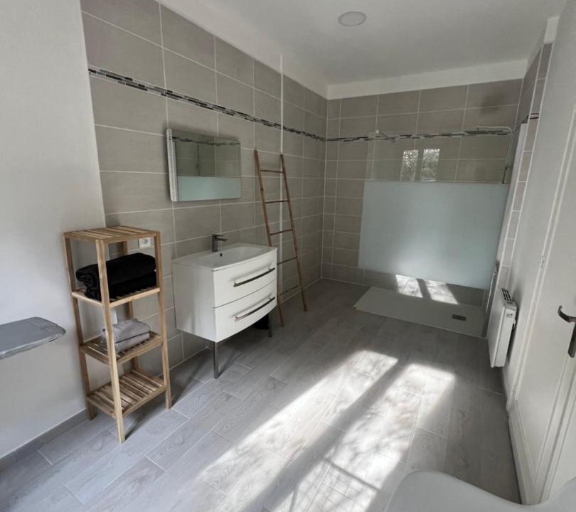 Photo of Others in Caramany