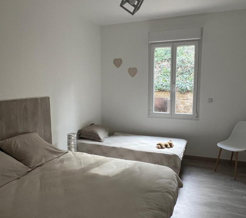 Photo of Others in Caramany