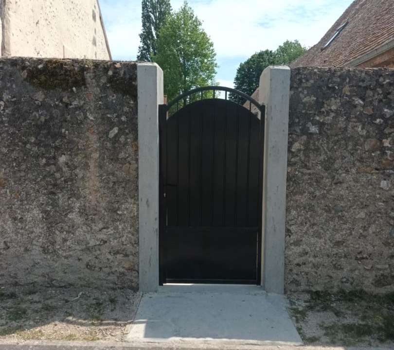 Photo of Others in Saint-Hilaire-sur-Yerre