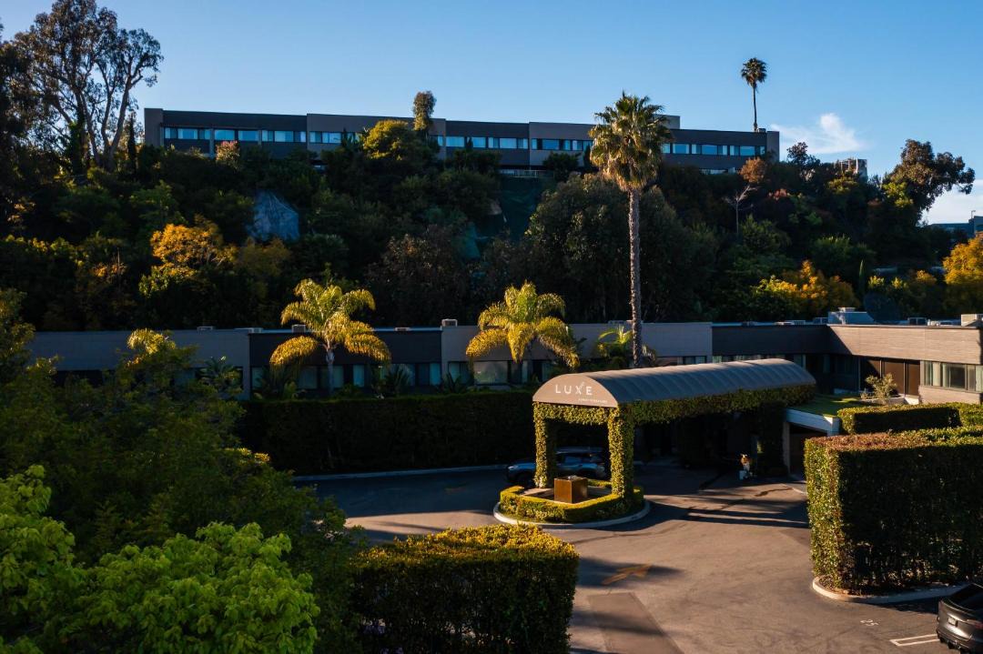 Photo of Others in Los Angeles