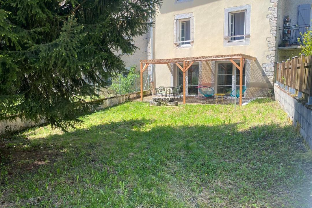 Photo of Others in Orgelet