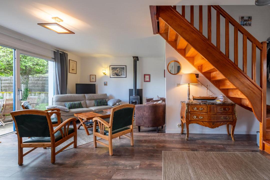 Photo of Others in Arzon